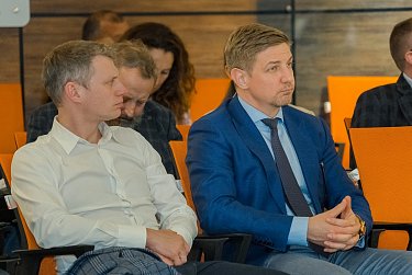 Поддерживаем всех, кому нужна помощь